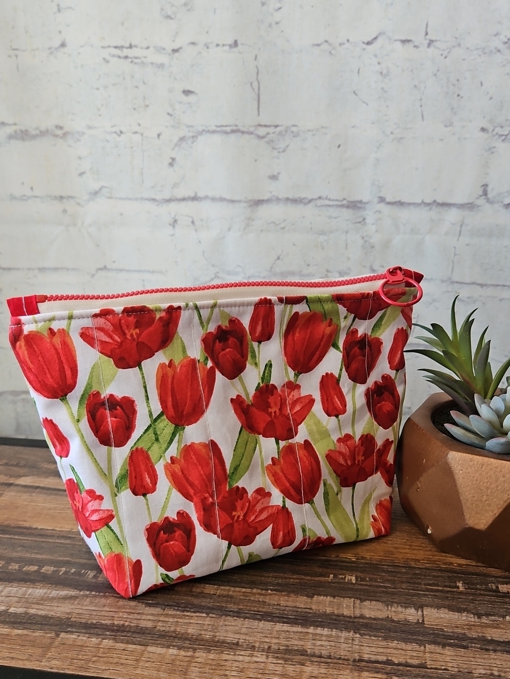 Handmade Quilted Cotton 8" Zipper Pouch Red Tulip Print